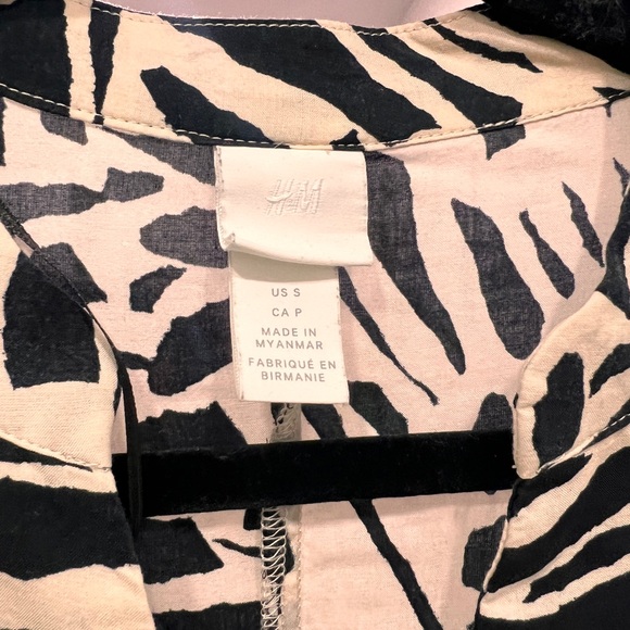 H&M | light and airy calf length dress - Picture 4 of 6